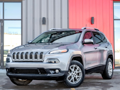 2016 JEEP CHEROKEE - 4WD| V6| NORTH| HEATED SEATS & STEERING