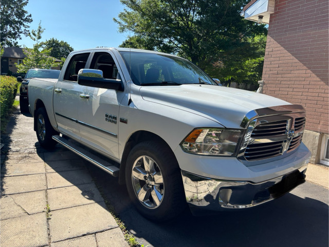 2018 Ram 1500 Big Horn Crew Cab in Cars & Trucks in London - Image 2