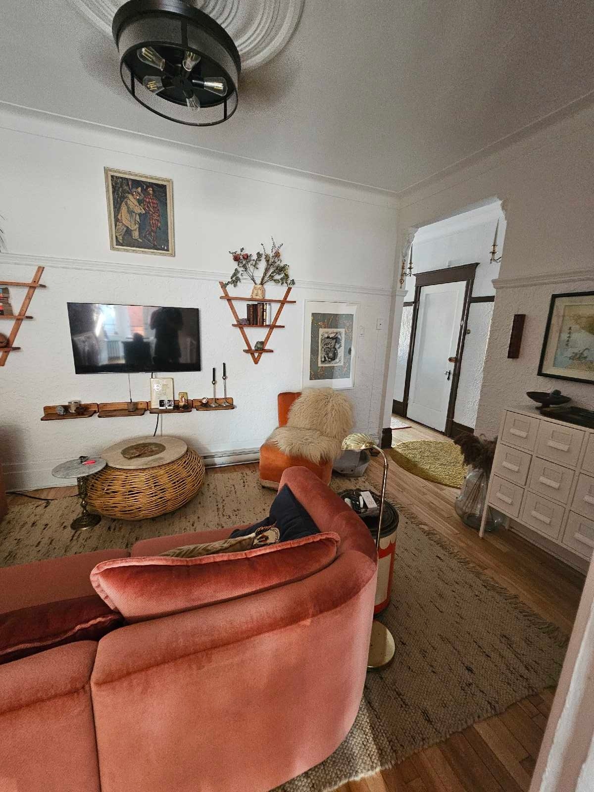 1303 Rue Logan — photo 2