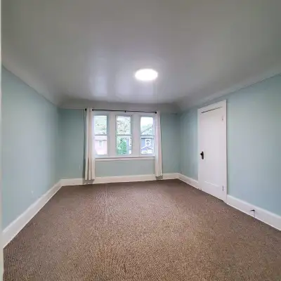 FOR RENT: 2 Bed/1 Bath