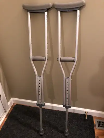 Guardian Aluminum Crutches with 300 lb. Capacity Youth size fits, View more