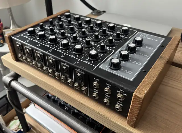 Neptune Vintage Audio Mixer in Performance & DJ Equipment in Laurentides - Image 3