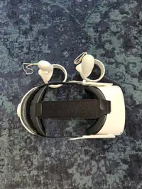 Quest 2 VR headset | Looking to trade for laptop