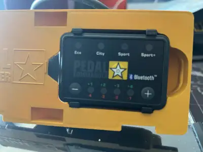 The Pedal Commander PC27 is a throttle response controller designed to eliminate accelerator lag in...