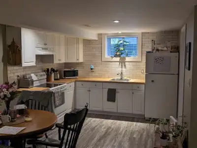 one bedroom apartment in Elora