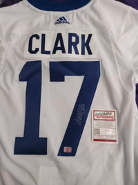 Wendel Clark Autographed Adidas White authenticated by AA