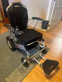 Chaise roulante électrique (Travel Buggy)