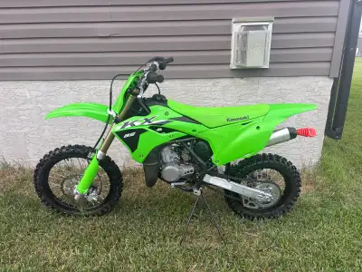 Basically brand new 2024 KX 85 with 15 hours on it oil changed every 10 hours. Price is quite firm n...