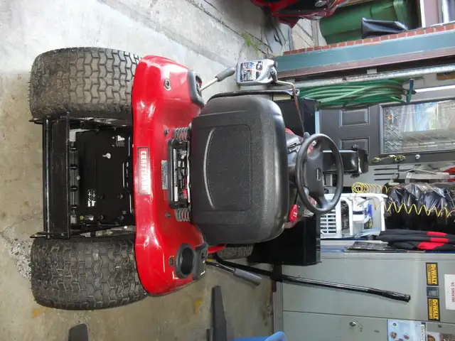 RÉDUIT: tracteur crafman 20 hp/souffleuse 48" neuf de 2008 NOS in Lawnmowers & Leaf Blowers in City of Montréal - Image 6