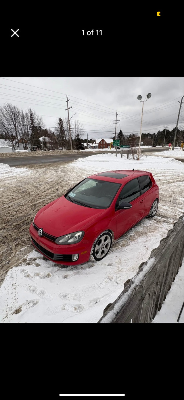 2011 Volkswagen Golf gti in Cars & Trucks in North Bay