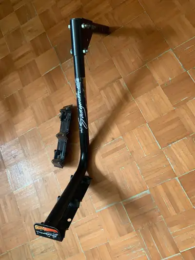Pour trois vélos Solide Vous devez avoir le support sur photo 2 Inlet 4/4cm