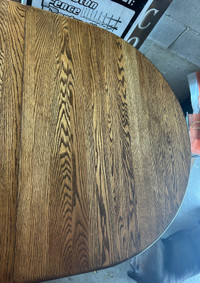 Solid Oak Table and 6 Oak chairs Dining Room