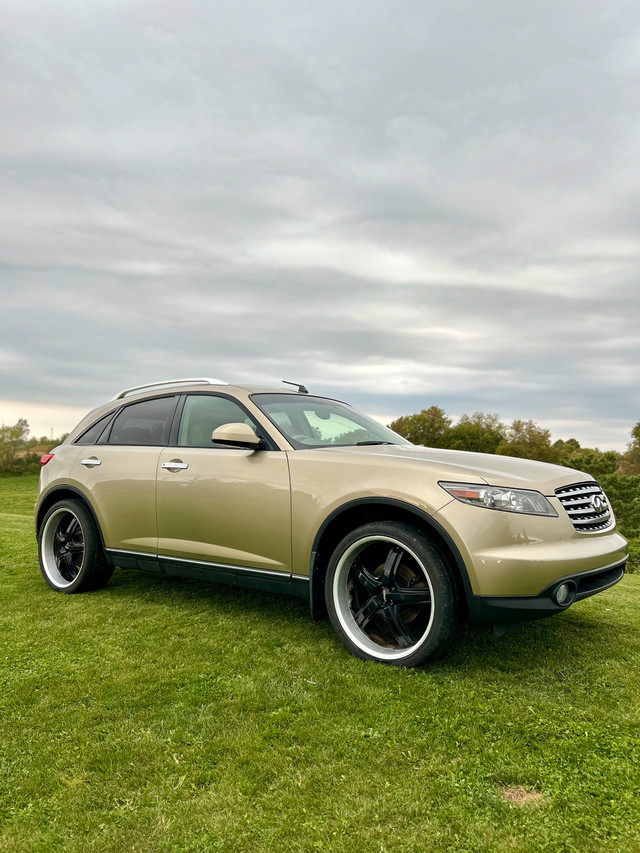 Infiniti FX45 in Cars & Trucks in Peterborough - Image 2