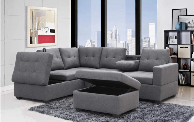 sofa Set  in Couches & Futons in Barrie