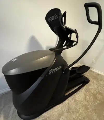 I'm moving MUST SELL my Octane Fitness Elliptical, a top-of-the-line machine designed for a full-bod...