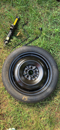 Spare tire and jack T135/70R16