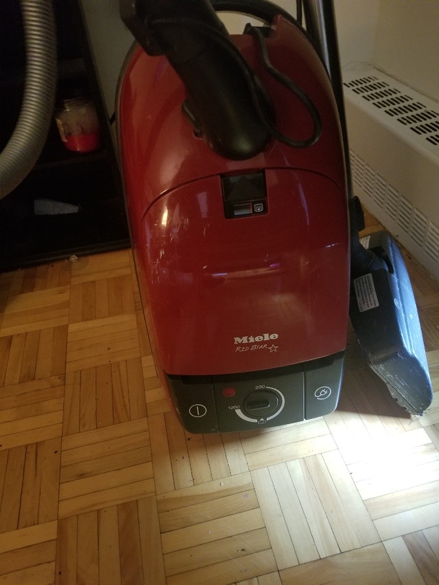 Miele red star vacuum cleaner Vacuums Ottawa Kijiji
