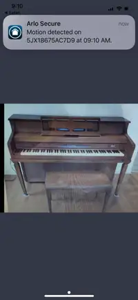Piano very good condition 