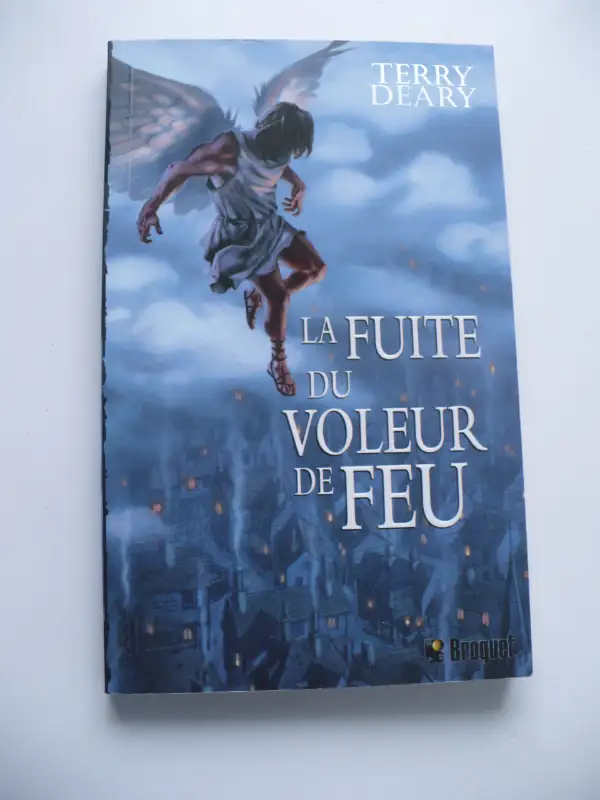 TRILOGIE LE VOLEUR DE FEU - TERRY DEARY ( 3 LIVRES ) JEUNESSE in Fiction in Longueuil / South Shore - Image 5