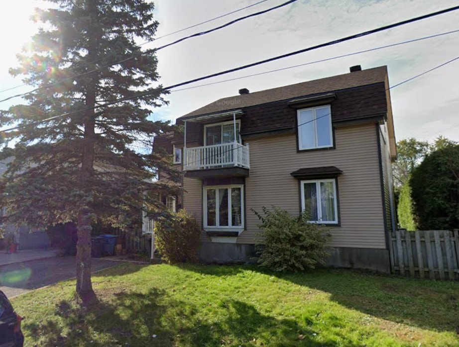 5 1/2 à louer, bas de duplex, L'Assomption 1400/mois — photo 1