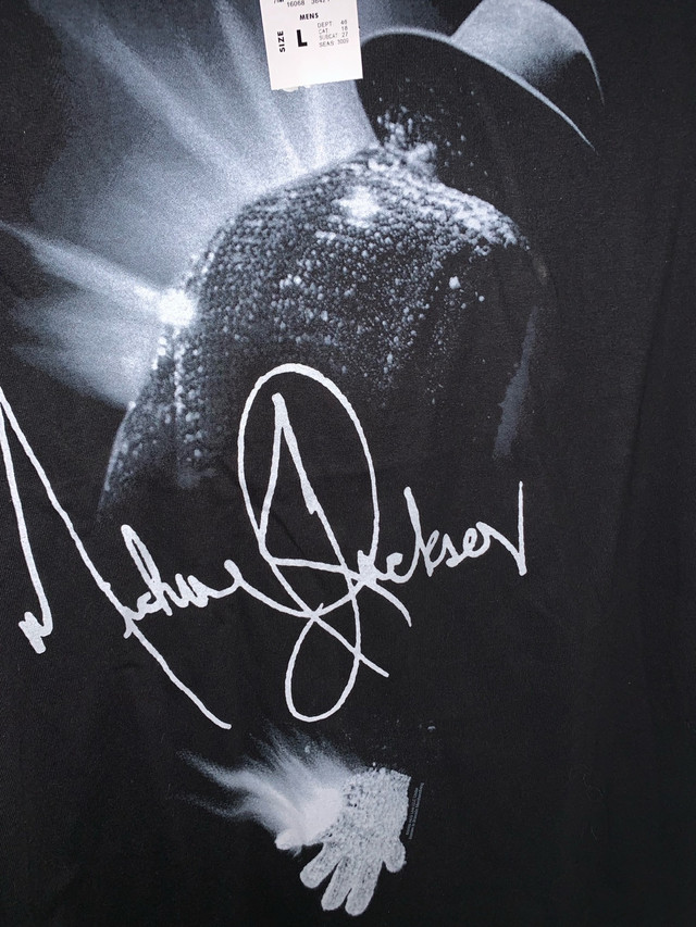 Vintage Michael Jackson T-shirt Glitter glove dans Art et objets de collection  à Ville de Montréal - Image 3