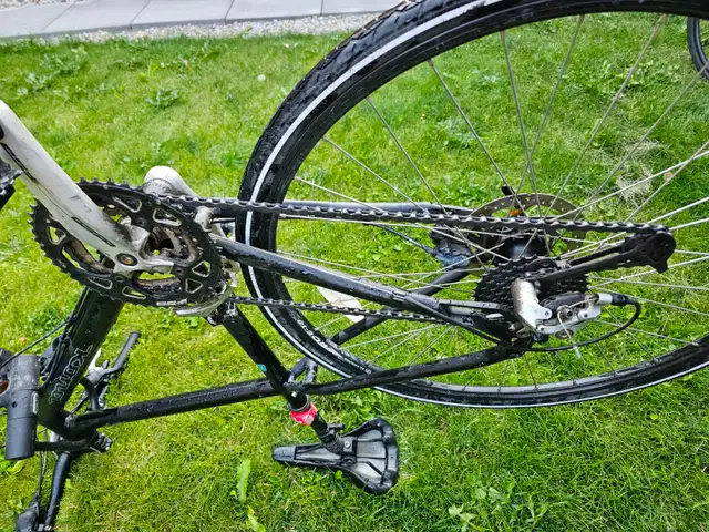 Bicycle - Kona dew in Road in Calgary - Image 3