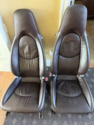 Porsche 911 (997) seats in coca brown full leather. Both are powered and heated. Works for yrs 05 to...