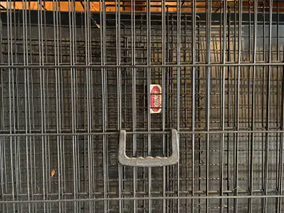 Hunter M Dog crate, View more