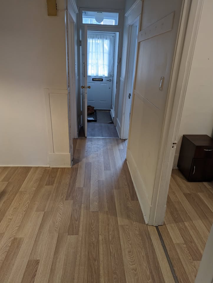 4 Beds 1 Bath Apartment — photo 2