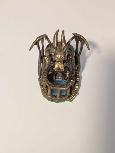 Skylanders Spyro's Adventure Figures (NOT TESTED) The following figures are available for sale: Wing...