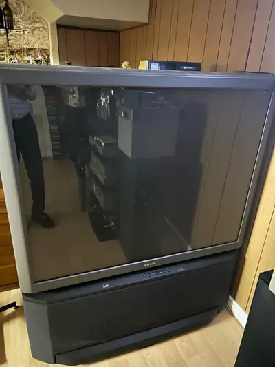 2001 Sony TV, View more