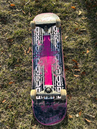 Complete Skateboard setup sz 8.375