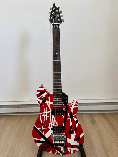 EVH Wolfgang Striped , View more