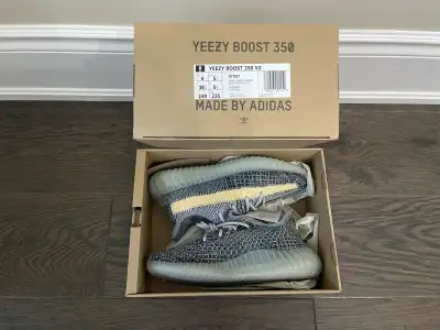 Yeezy Boost 350 V2 Ashblue , View more