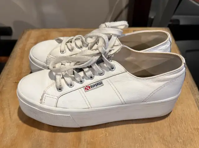 Superga Platform Shoes Men’s Sz 7 Women’s Sz 8.5