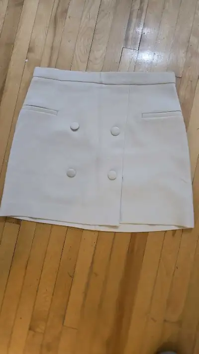 Comme meuf taille L, View more