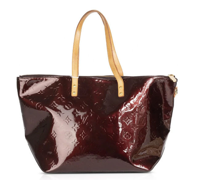 Authentic Louis Vuitton Bellevue GM in Vernis Leather in Women's - Bags & Wallets in City of Toronto