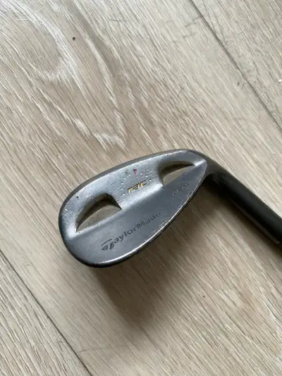 Taylor made rac 54 degree black wedge, View more