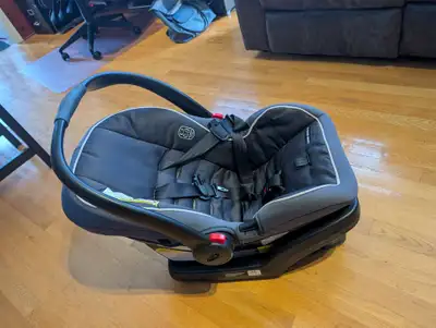 Siège d’auto pour bébé, Graco Baby Car Seat, View more