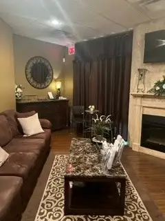 Room to rent in luxury Medi & wellness spa in Vaughan/Woodbridge, View more