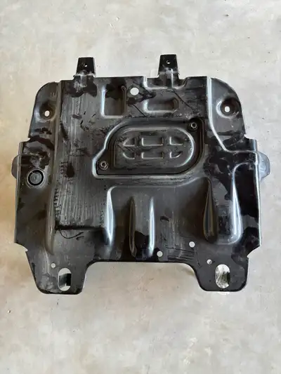 Toyota 2022 4-Runner ORP OEM skid plates. Removed and upgrades within the first year and never used....