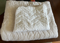 Quilt and Sham for Twin bed 
