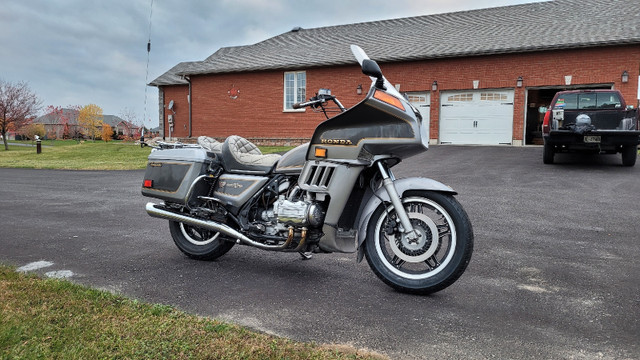 1982 Honda Goldwing  in Touring in Barrie