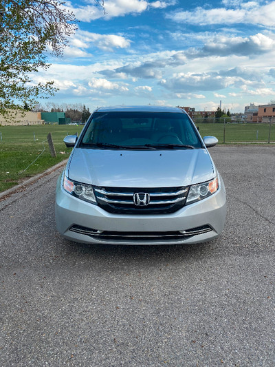 Used Honda Odyssey 2015
