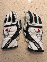 Women’s Dainese Riding Gloves, Size Small