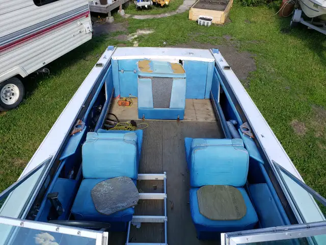 Project boat For Sale in Powerboats & Motorboats in Edmonton - Image 3