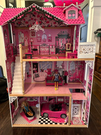 Babie doll house and accessories 