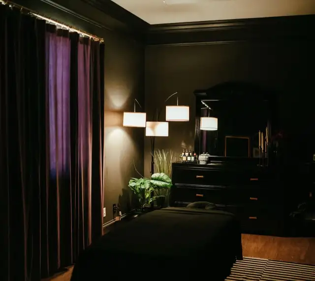 Massage Therapy- Downtown in Massage Services in Edmonton - Image 2