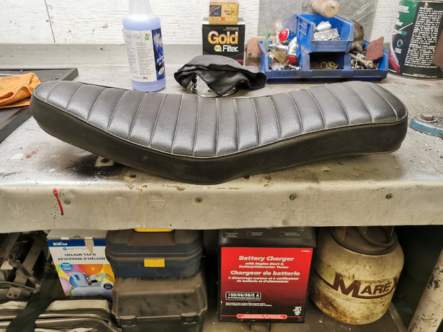Motorcycle seat in Motorcycle Parts & Accessories in St. Catharines - Image 2