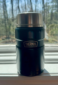 Thermos container 